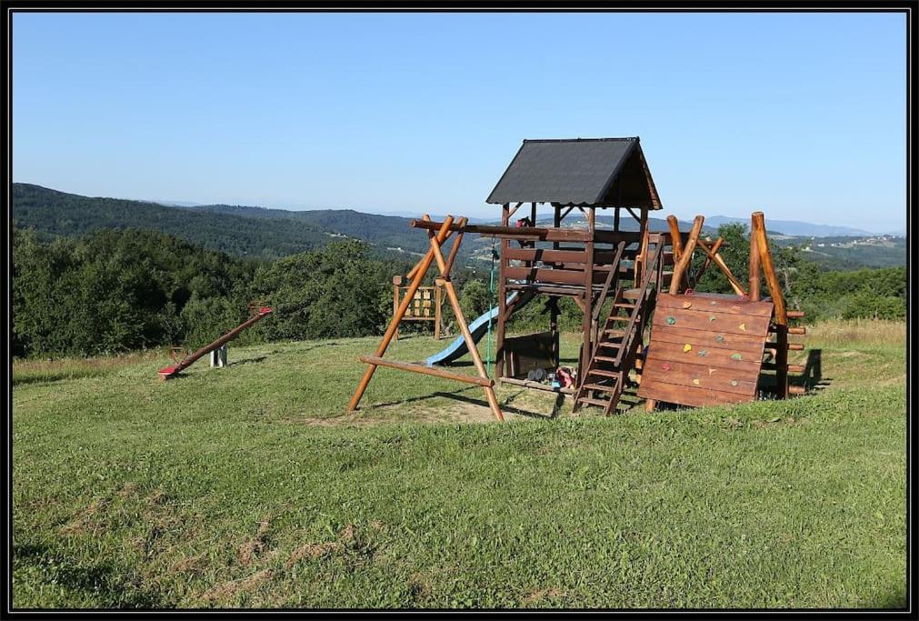 Swiety Spokoj Palesnica エクステリア 写真