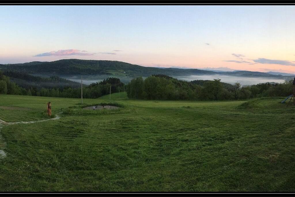 Swiety Spokoj Palesnica エクステリア 写真