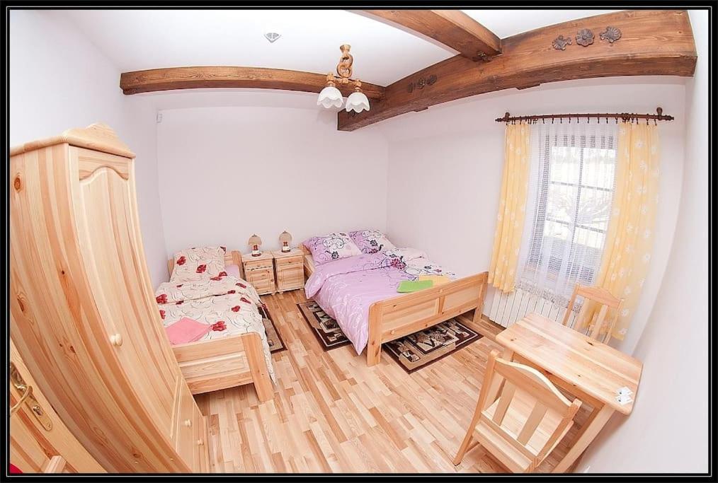 Swiety Spokoj Palesnica エクステリア 写真